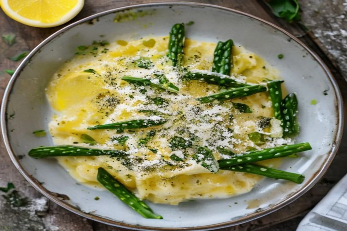 Spargel-Risotto mit Zitrone